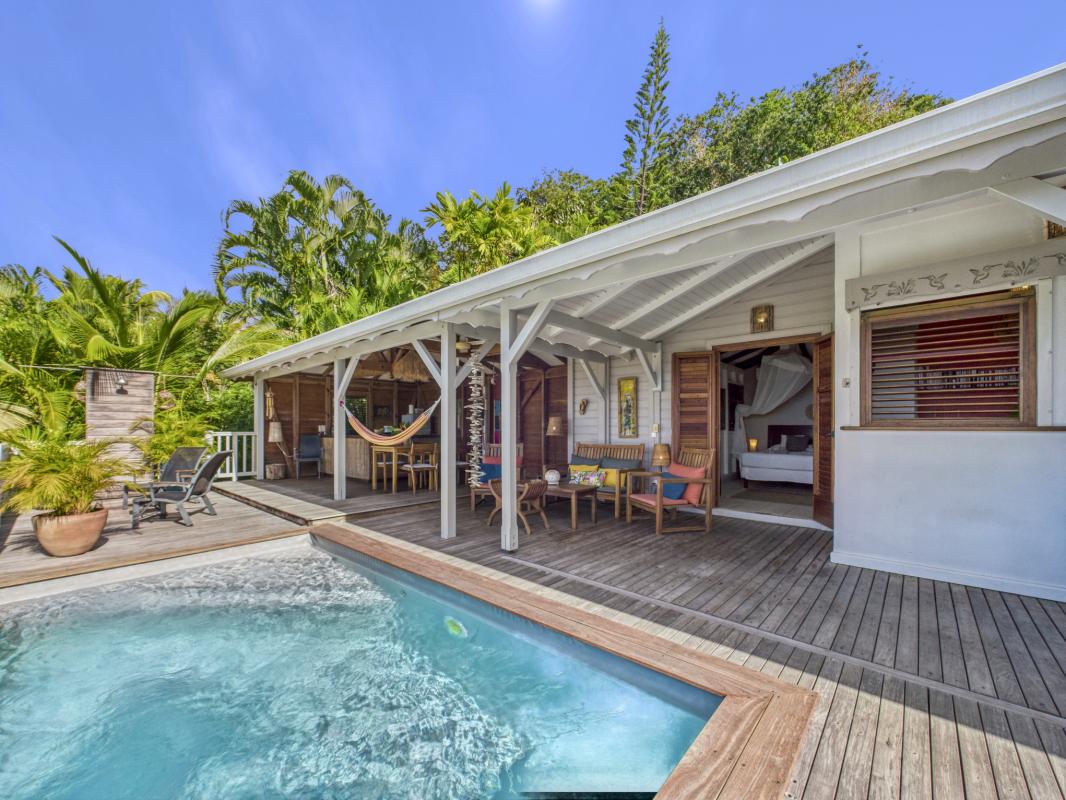 8.Location Villa piscine Deshaies Guadeloupe_Vue ensemble